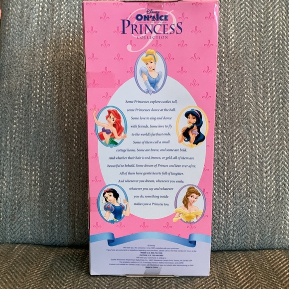 BRAND NEW Never Opened.Disney On Ice Princess Collection. Jasmine from Aladdin. - Picture 4 of 8